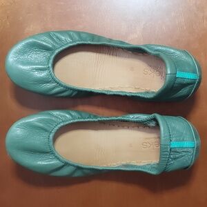 Pacific Green Tieks, 9